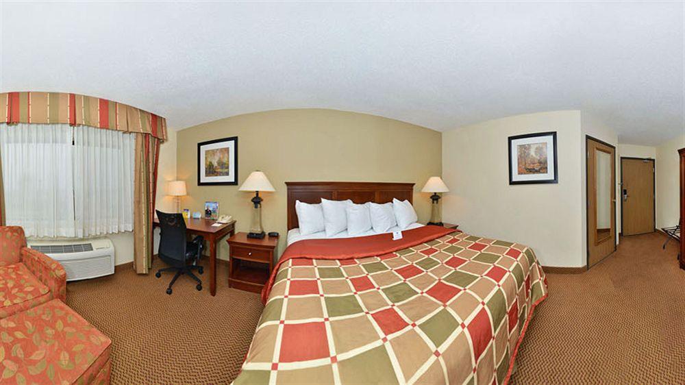 Ramada By Wyndham Platte City Kci Airport Екстер'єр фото