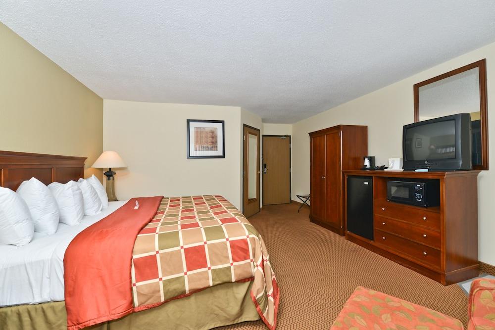 Ramada By Wyndham Platte City Kci Airport Екстер'єр фото