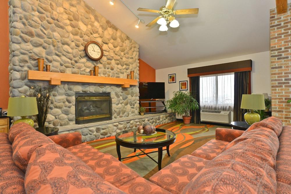 Ramada By Wyndham Platte City Kci Airport Екстер'єр фото