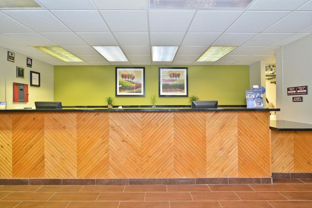 Ramada By Wyndham Platte City Kci Airport Екстер'єр фото
